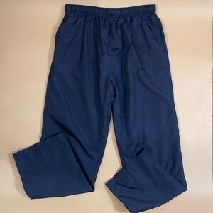 Like New! Weatherproof Sweatpants - Mens